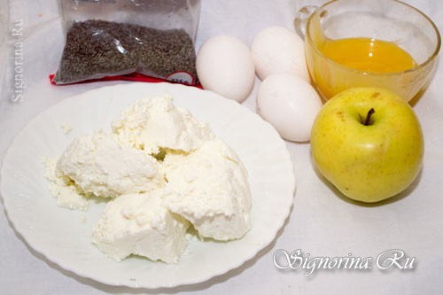 Творожная запеканка с маком и яблоками: рецепт с фото