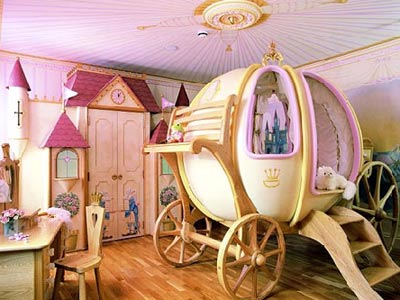 Как оформить детскую комнату: замок принцессы