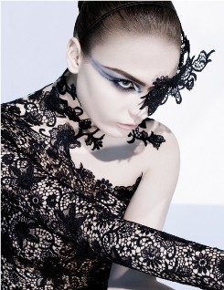MAC Love Lace Collection – кружевная коллекция для зимнего макияжа 2010