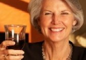 Секрет долголетия - в бокале вина, и не только
