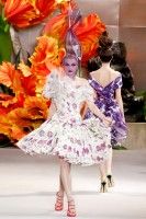 Неделя высокой моды: коллекция Christian Dior сезона осень 2010