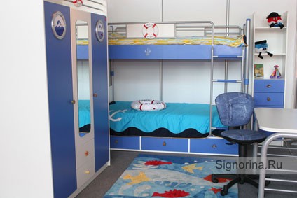 Дизайн спальни для мальчика в морском стиле