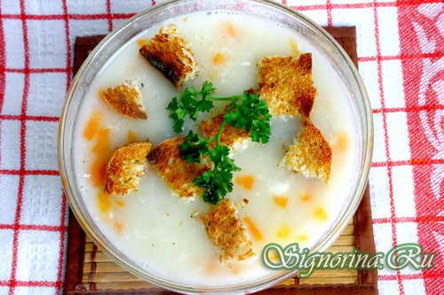 Сырный суп с гренками, рецепт с фото