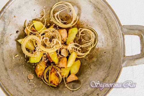 Рецепт приготовления рагу из свинины с папайей : фото 8
