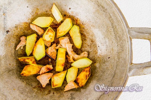 Рецепт приготовления рагу из свинины с папайей : фото 7