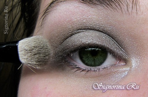 Урок с фото 3: макияж глаз в стиле Анджелины Джоли 