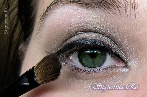 Урок с фото 5: макияж глаз в стиле Анджелины Джоли 