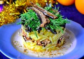 Новогодний салат со шпротами без майонеза: рецепт с фото