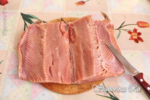 Как готовить рубленные котлеты из красной рыбы: фото 1