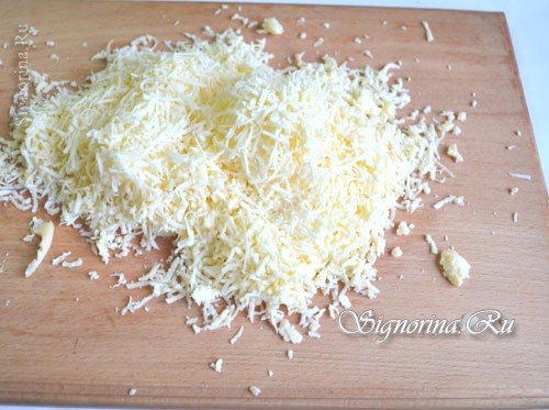 Сыр натереть на мелкой или средней терке: фото 3