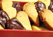 Нежное песочное печенье с семечками «Две половинки сердца»: рецепт с фото