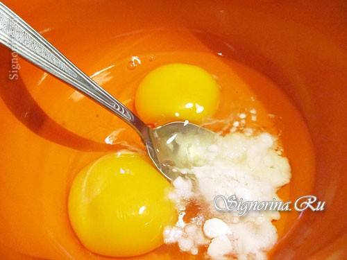 Соединение яиц и соды: фото 3