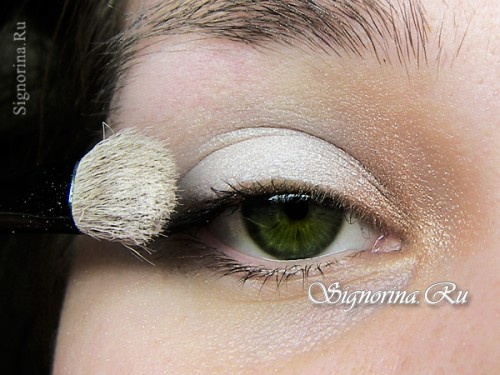 Свадебный макияж для зеленых глаз: урок с пошаговыми фото 3