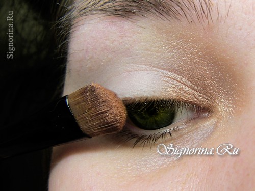Свадебный макияж для зеленых глаз: урок с пошаговыми фото 2