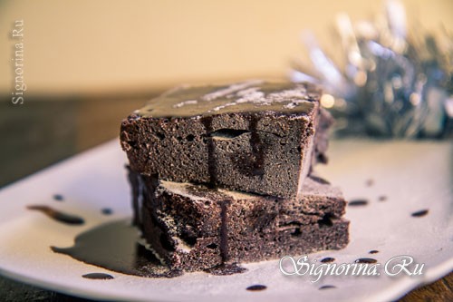 Порция шоколадного Брауни: фото