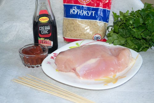 Ингредиенты для приготовления шашлычков из куриного филе в духовке: фото 1