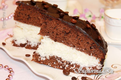 Торт «Баунти» с шоколадом и кокосовой стружкой: фото