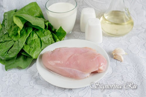 Ингредиенты для приготовления куриного филе со шпинатом в сливках: фото 1