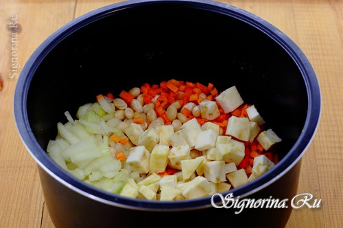 Нарезанные ингредиенты для супа: фото 4