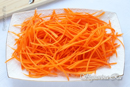 Нашинкованная морковь: фото 2