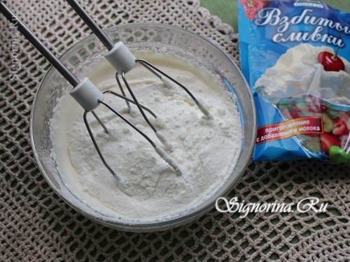 Взбивание крема со сливками: фото 10