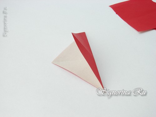 Мастер-класс по созданию гирлянды из грибов мухоморов в технике оригами: фото 4