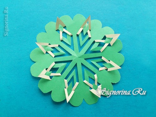 Мастер-класс по созданию новогодних снежинок в технике киригами: фото 7