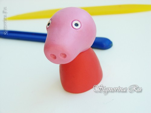 Мастер-класс по созданию свинки Пеппы из пластилина: фото 10