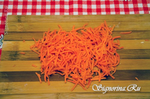 Измельчённая корейская морковь: фото 9