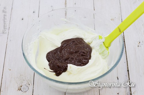 Добавление в мороженое растопленного шоколада: фото 5
