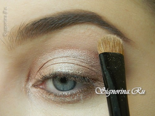 Мастер-класс по созданию легкого дневного макияжа: фото 10