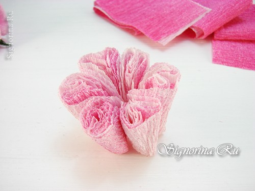 Мастер-класс «Как сделать розу Остина из гофрированной бумаги»: фото 8