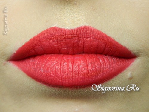 Урок, как правильно накрасить губы красной помадой: фото 7
