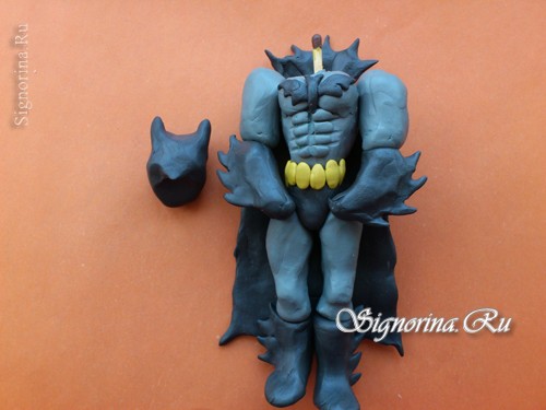 Мастер-класс по созданию Бэтмена из пластилина: фото 10