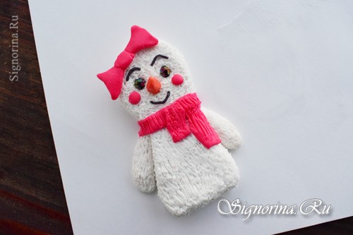 Мастер-класс «Как сделать новогоднюю игрушку - снеговика из полимерной глины»: фото 12