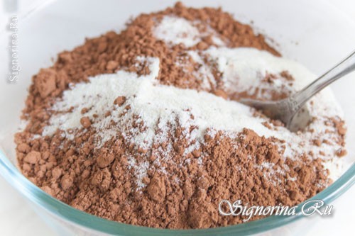 Соединение какао с сухим молоком и сахаром: фото 1 