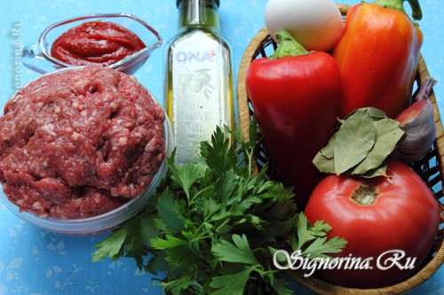 Ингредиенты для приготовления фрикаделек в томатном соусе на сковороде фото 2