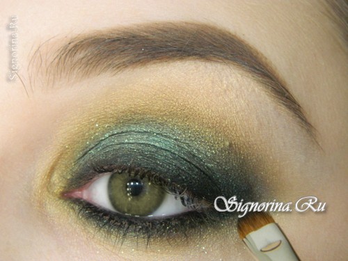 Урок макияжа на выпускной вечер для зелёных глаз: фото 13