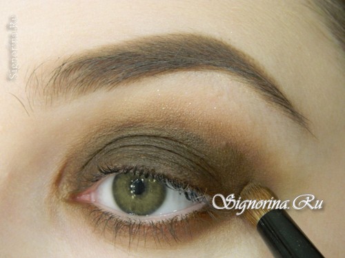 Урок макияжа на выпускной вечер для зелёных глаз: фото 4