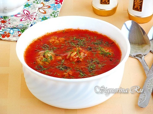 Пряный томатный суп с рисом и фрикадельками