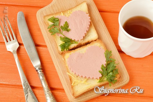 Бутерброды на завтрак для любимого ко дню Святого Валентина