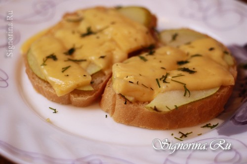 Бутерброды с сыром и грушами в микроволновке рецепт с фото