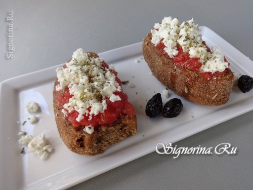 Полезный перекус: Греческий дакос рецепт с фото