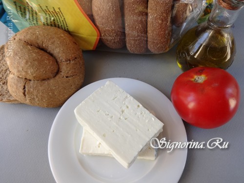 Для приготовлени полезного перекуса - греческого дакоса нам понадобится: