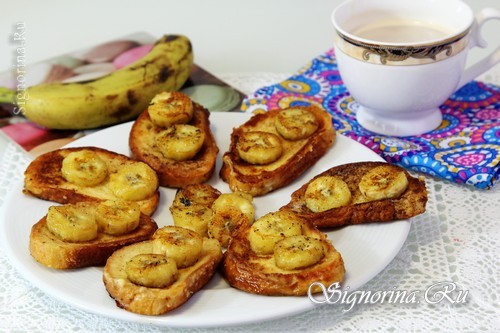 рецепт быстрого завтрака сладкие бутерброды из батона с корицей и карамелизованными бананами фото